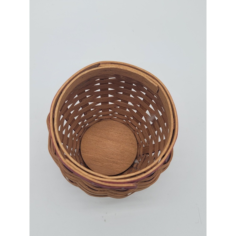 Longaberger Round Strawberry Basket Small Wood Woven Ohio USA - Picture 5 of 8